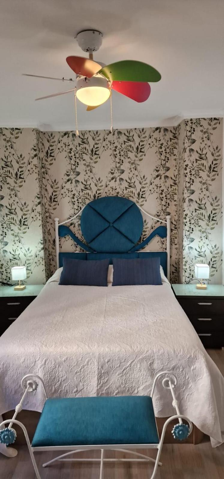 Apartamentos Ana'S Cozy Inns 托雷莫利诺斯 外观 照片
